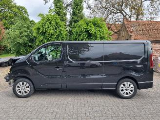 danneggiata veicoli commerciali Renault Trafic 2.0 DCI 150 Aut L2 Airco Navi 2024/4