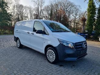 krockskadad bil bedrijf Mercedes Vito 116 CDI L2 Navi Stoelverw 2024/6