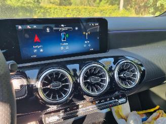 Mercedes A-klasse 250e AMG Line Pano Navi Sfeerverl. picture 17