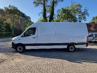 Mercedes Sprinter PRO 317 Maxi LED Navi Stoelverw picture 2