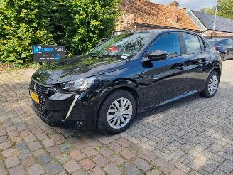 Vaurioauto  passenger cars Peugeot 208 1.2 Puretech Airco Navi 2021/6