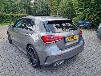 Vaurioauto  passenger cars Mercedes A-klasse A 220 Aut. AMG Line Pano Stoelverw Sfeerverl. 2019/6
