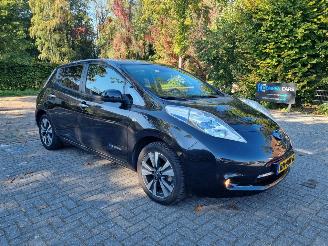 Auto incidentate Nissan Leaf 30KWh Leder Navi Stoelverw. 2017/6