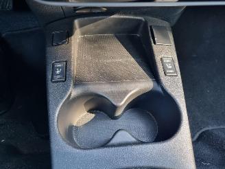 Nissan Leaf 30KWh Leder Navi Stoelverw. picture 16