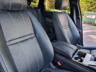 Land Rover Range Rover Velar 20d Aut. AWD R-Dynamic Pano Led picture 17