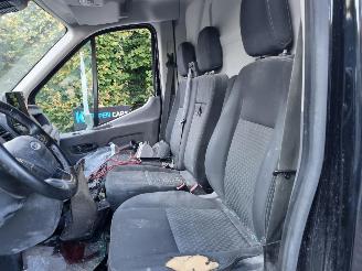 Ford Transit 2.0 TDCI 170PK Airco Navi picture 15