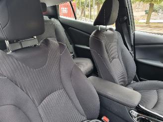Toyota Prius 1.8 Plugin Hybrid Clima Stoelverw Navi picture 13