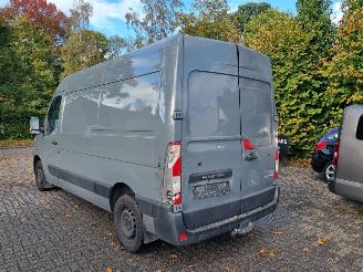 Renault Master DCI 135 L2 H2 Airco picture 3