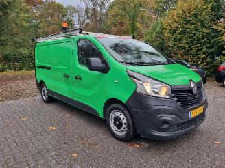 dañado vehículos comerciales Renault Trafic L2 DCI 125 Airco Navi 2020/5