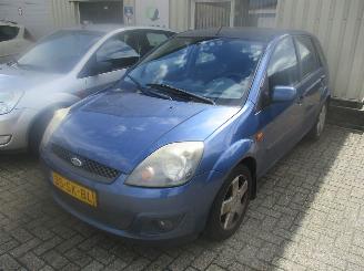 krockskadad bil auto Ford Fiesta 1.6 tdci 2006/1