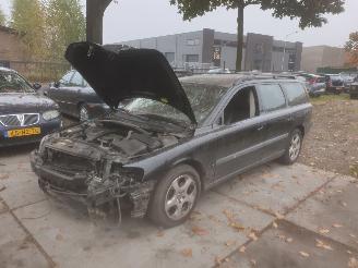 Sloopauto Volvo V-70 2.5t 2003/1