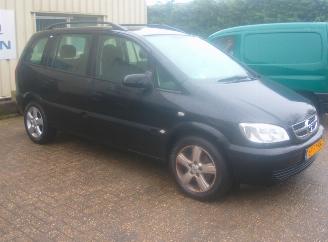  Opel Zafira  2004/1