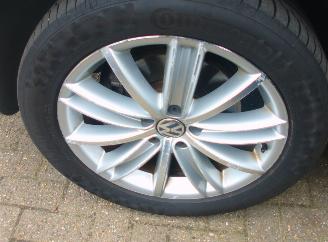 Volkswagen Tiguan 2.0 TSI picture 16
