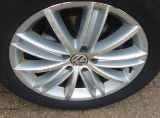 Volkswagen Tiguan 2.0 TSI picture 13