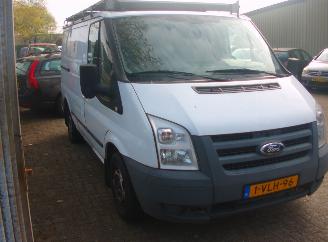 Ford Transit 260S VAN 85DPF LR 4.23 picture 3