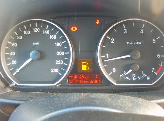 BMW 1-serie 116i picture 10