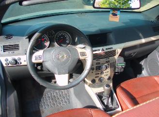 Opel Astra 1.8 cosmo picture 6