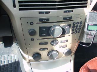 Opel Astra 1.8 cosmo picture 9