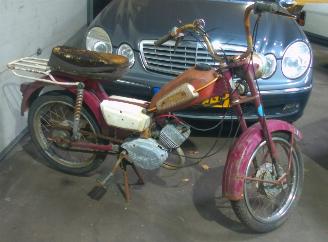 Avarii biciclete Overige  verchovina klassiek bromfiets 1974/1