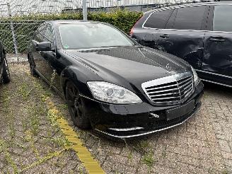 damaged passenger cars Mercedes S-klasse S400 HYBRID/NAVI/CAMERA/LUCHTVERING/LED/MASSAGE/SIDE-ASSIST/VOL! 2010/11