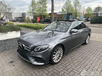 Unfallwagen Mercedes E-klasse 200 AMG PANO/LED/19INCH 2016/11