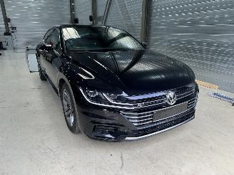 skadebil auto Volkswagen Arteon 2.0 TSI DSG 3x R-LINE NAVI/LED/APP-C/FULL-ASSIST/ 40dkm! SCHADEVRIJ 2020/6