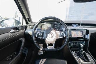 Volkswagen Passat 1.4 TSI ACT 3X R-LINE PANO/LEDER/LED/NAVI/CLIMA SCHADEVRIJ/DAMAGEDFREE picture 16