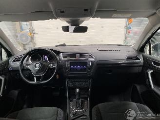 Volkswagen Tiguan 2.0 TSI DSG 4-MOTION/NAVI/LED/CAMERA/PARKASS/ALCANTARA/VOL! picture 9