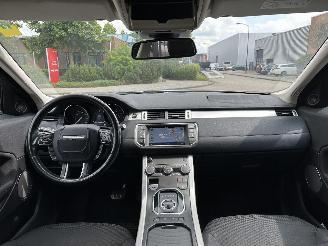Land Rover Range Rover Evoque 2.0 HSE AUTOMAAT FACELIFT picture 9