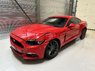 Coche accidentado Ford Mustang 2.3 ECOBOOST / NAVI / LEDER / CAMERA / LED 2017/12