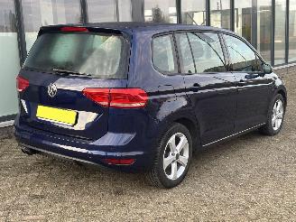 Volkswagen Touran 1.4 TSI MFS/PARKEERSENSOREN/LAGE KILOMETER picture 7