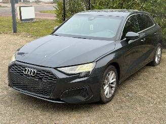 Avarii autoturisme Audi A3 2.0 TDI NAVI/MATRIX LED/ LEDER/SFEERVERL RIJDBAAR 2022/5