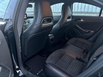 Mercedes Cla-klasse AMG CLA180 / NAVI / LED / ALCANTARA / PDC / MFS picture 13