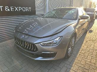 Damaged car Maserati Ghibli 3.0 V6 Q4 Gran-Lusso Aut / SOFT-CLOSE / MINIMAL DAMAGE 2018/11