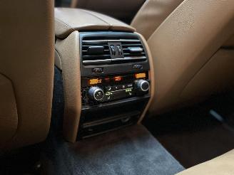 BMW 7-serie 730d/PANO/MEMORY/HEAD-UP/VENTILATIE/4xSTOELVERW./XENON-LED/FULL-ASSIST/TREKHAAK/VOL! picture 12