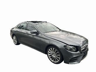 Avarii autoturisme Mercedes E-klasse 200 AMG PANO/LED/19INCH 2016/11