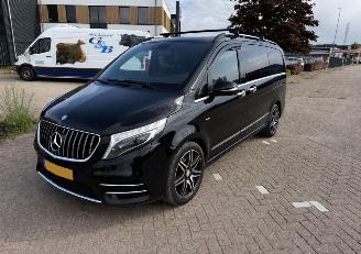 Unfallwagen Mercedes V-klasse V250 4 MATIC AMG PAKKET FULL OPTIONS 2017/10