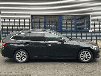 BMW 3-serie M Sport Line PANO/NAVI/LEDER/CLIMA/STOELVERW V+A VOL SCHADEVRIJ! picture 15