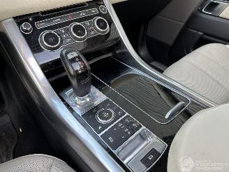 Land Rover Range Rover sport 3.0 HSE / PANORAMA / 360 CAMERA / FULL OPTIONS picture 13