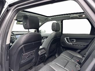 Land Rover Discovery Sport 2.0 TD4 PANO/CAMERA/LEDER/TREKHAAK/MERIDIAN/LED/RIJDBAAR! picture 11