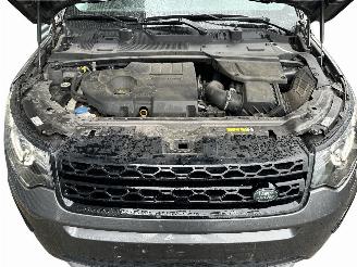 Land Rover Discovery Sport 2.0 TD4 PANO/CAMERA/LEDER/TREKHAAK/MERIDIAN/LED/RIJDBAAR! picture 15