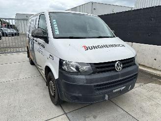 Volkswagen Transporter 2.0 TDI MINIMAL DRIVEABLE 2X SCHUIFDEUR DAMAGE 60.000KM! | AIRCO | CRUISE picture 3