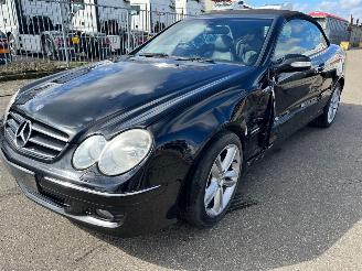 Vrakbiler auto Mercedes CLK  2008/1
