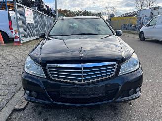Mercedes C-klasse  picture 2
