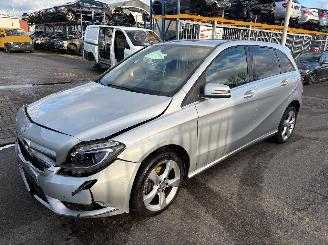 demontáž osobní automobily Mercedes B-klasse  2013/1