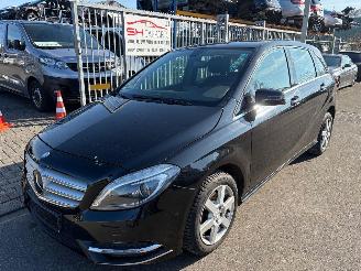 demontáž osobní automobily Mercedes B-klasse  2012/1