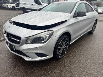 Vrakbiler auto Mercedes Cla-klasse W117 2013/4