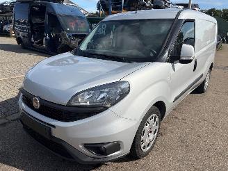 Vrakbiler auto Fiat Doblo  2021/6