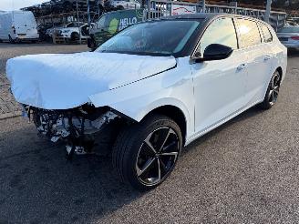 Vrakbiler auto Opel Astra  2025/2