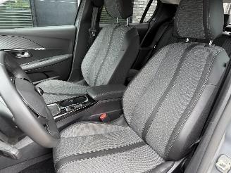 Peugeot 208 NEW MOD! 1.2T 101PK Allure picture 18